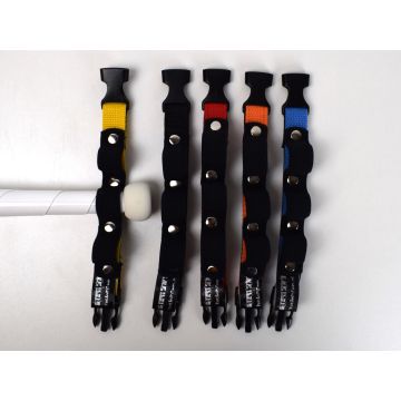 Strap for 3 juggling clubs Strap for 3 juggling clubs